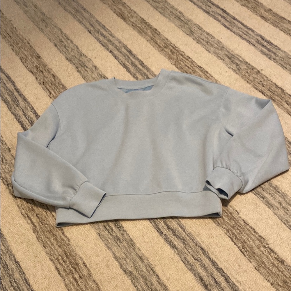 Light Blue Cropped Sweatshirt